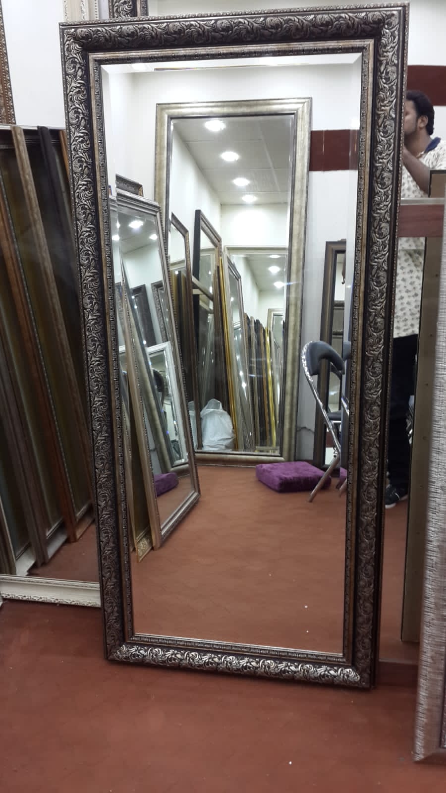 Decorative Wall & Floor Mirror – Multiple Sizes & Frames